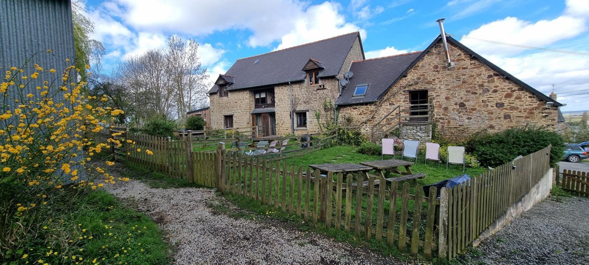 Gites Ferme De La Baie Roz sur Couesnon Bagian luar foto