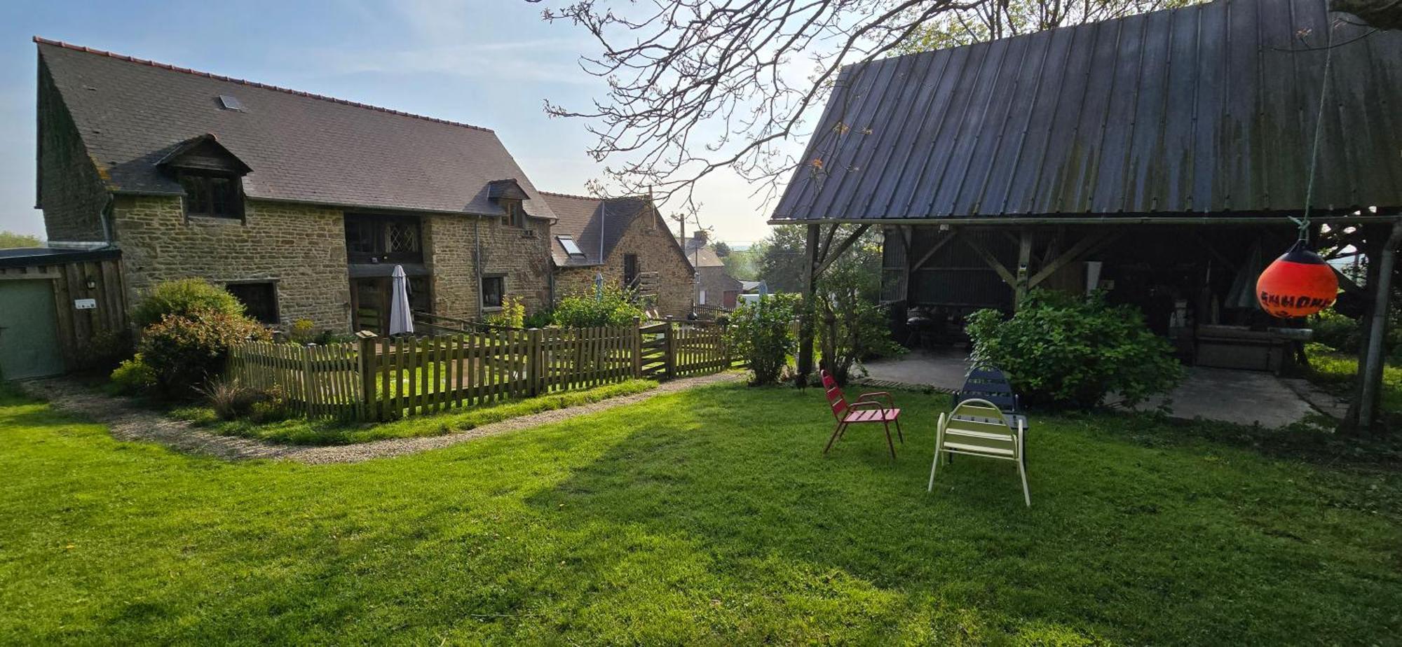 Gites Ferme De La Baie Roz sur Couesnon Bagian luar foto